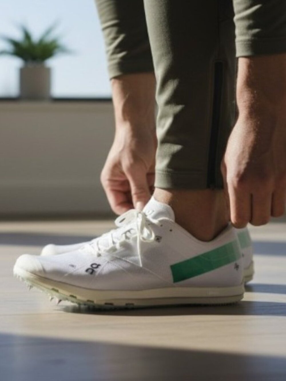 On Running Cloudspike White Track Racing Shoes Metal Spikes Swiss Engineering